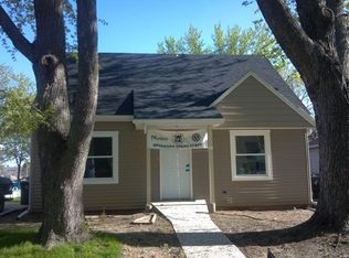 2718 Myrtle St, Madison, WI 53704