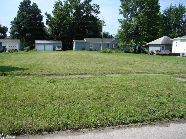 702 E Henry St, Mount Pleasant, IA 52641