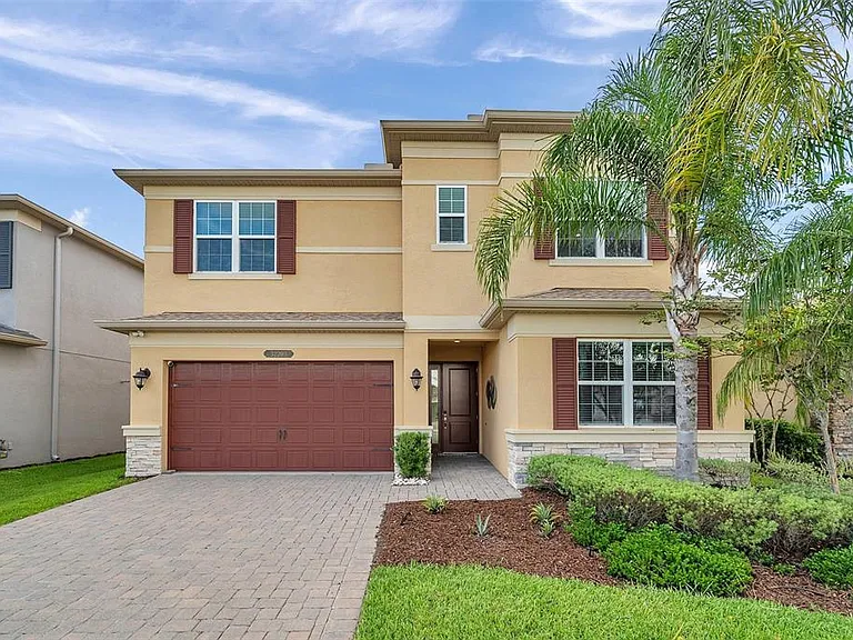 32203 Mahogany Valley Dr — Photo 2