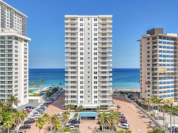 2nd image of 3850 Galt Ocean Drive #209