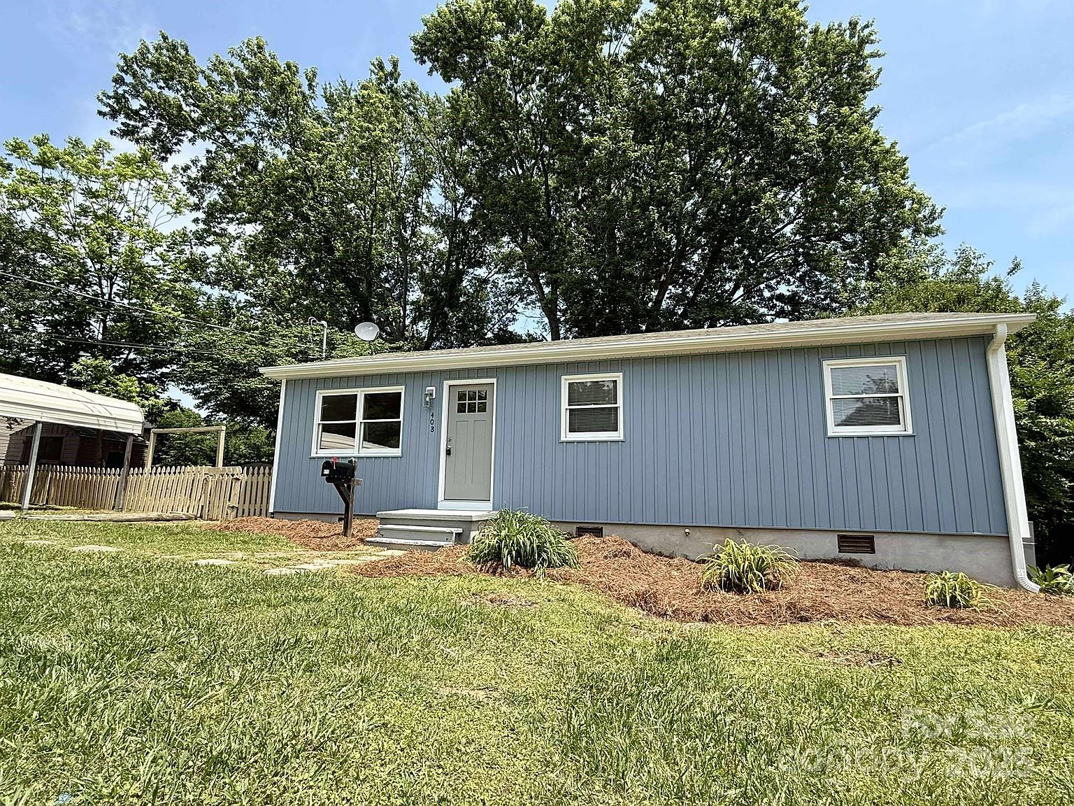 408 N Hill St, Dallas, NC 28034 | Zillow