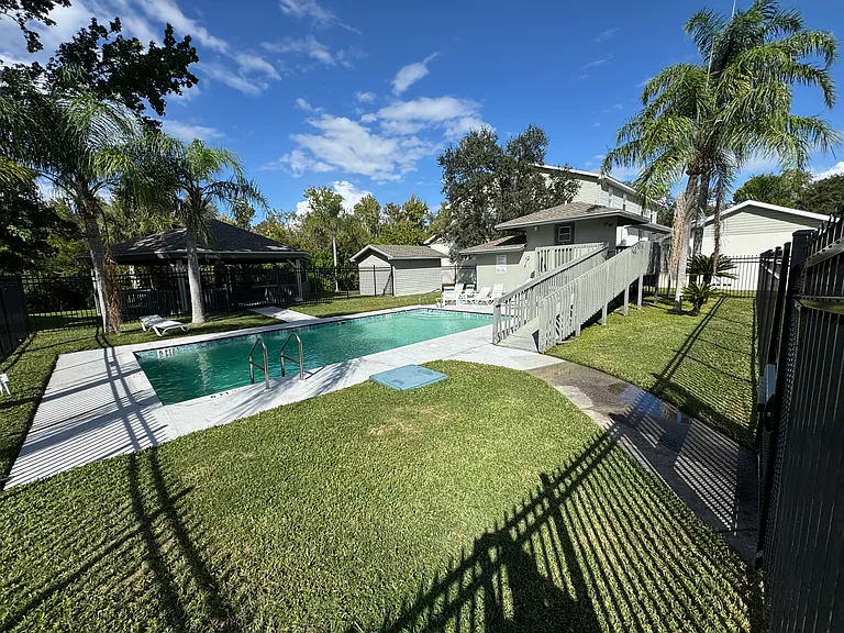 401 E Curlew Pl — Photo 18
