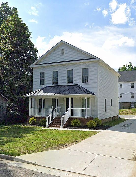2nd image of 210 Virginia Ave