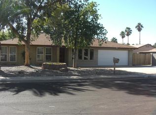 951 W Knowles Cir, Mesa, AZ 85210