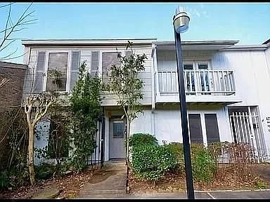 1st image of 6417 Creekbend Dr #108