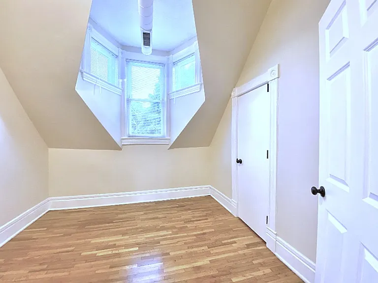 1113 Minnehaha Ave E #2 — Photo 13