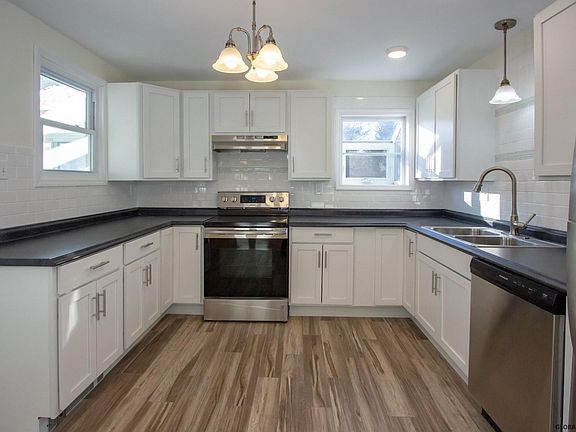 2nd image of 111 Euclid Ave