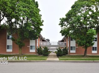1459 Elm St #201, Green Bay, WI 54302