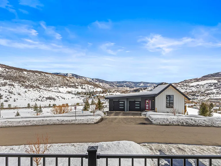 1787 Sunlight Dr — Photo 51