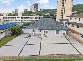 1686 Lewalani Dr, Honolulu, HI 96822