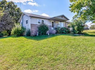 833 Rose Hill Dr, La Follette, TN 37766