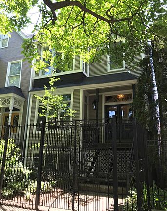 2nd image of 1039 W Montana St #2