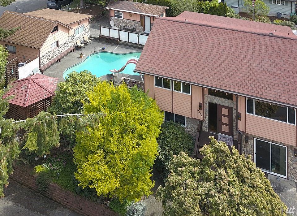 1st image of 9805 Vickery Ave E