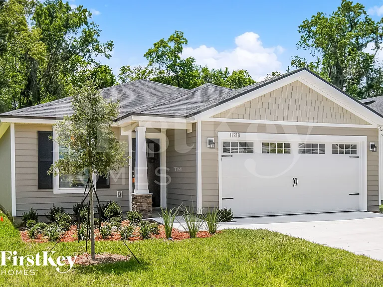 11218 Margarets Landing Pl — Photo 2