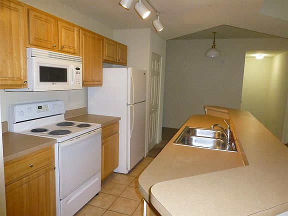 5th image of 305 N Villa San Marco Dr Unit 203