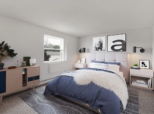 200 Governors Place At Waterf Rd #CW-077, York, PA 17402