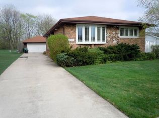 8537 Oak Park Ave, Burbank, IL