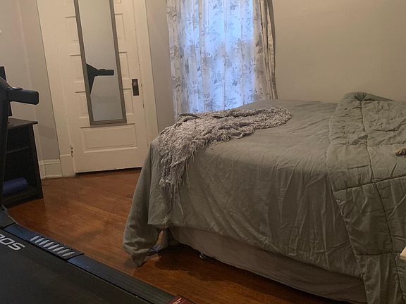4th image of 1596 Cohassett Ave