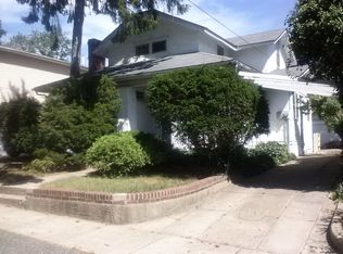 10943 191st St, Saint Albans, NY 11412