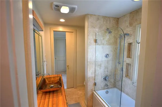 919 Jackson Ave #C — Photo 6
