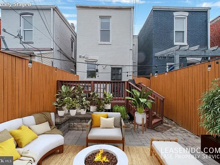 1241 I St NE — Photo 18
