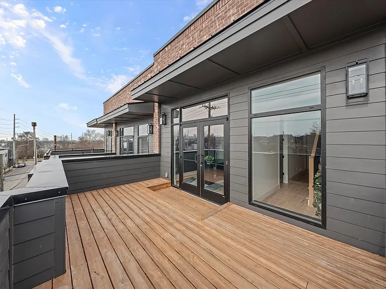 1103 Forest Ave #D — Photo 8