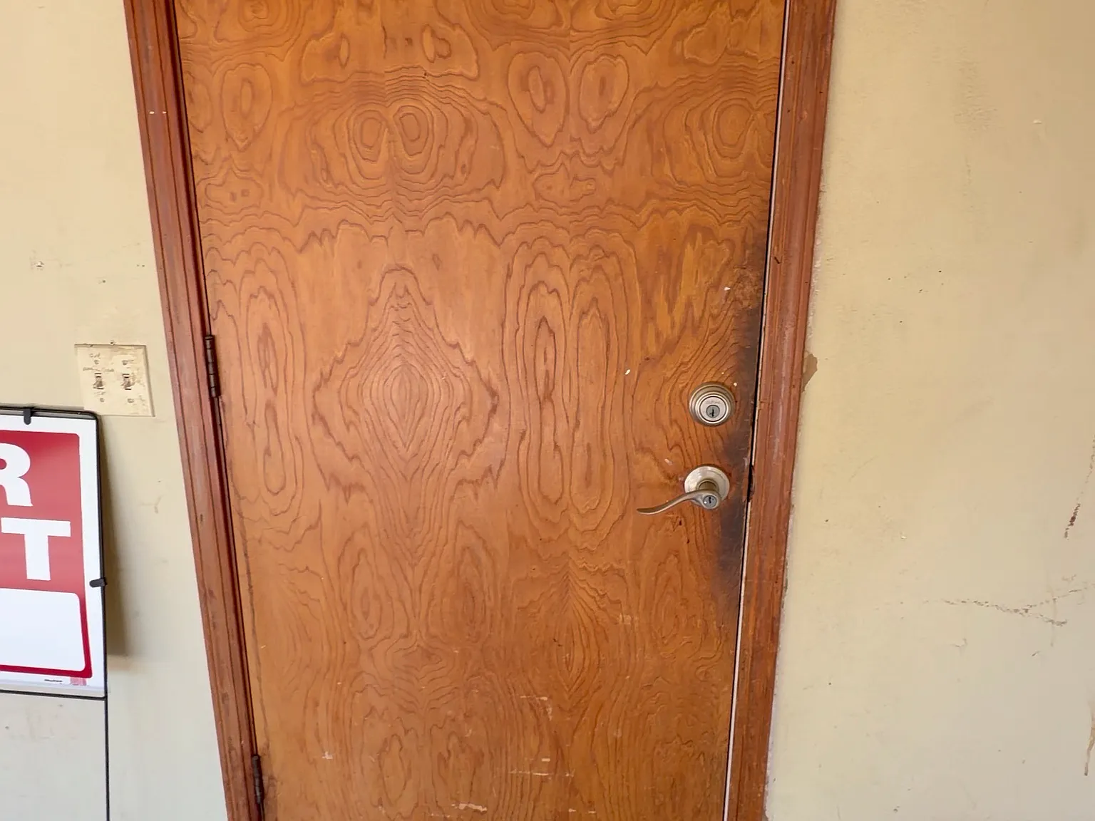 2 bed, 929 sqft, $1,200 — Photo 2