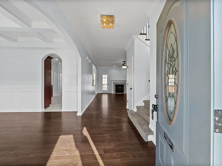1409 Millet Dr — Photo 4