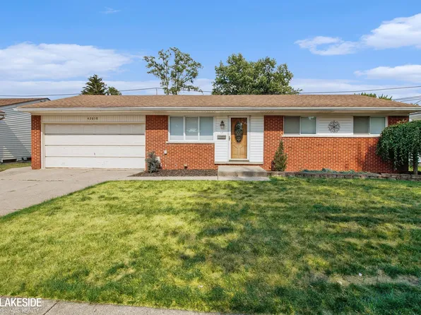 42038 Stanberry Dr, Sterling Heights, MI 48313