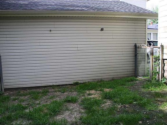 3rd image of 5 Smedley St