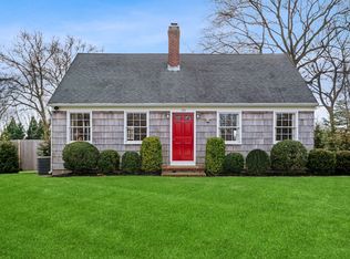 135 Cedar St, East Hampton, NY 11937