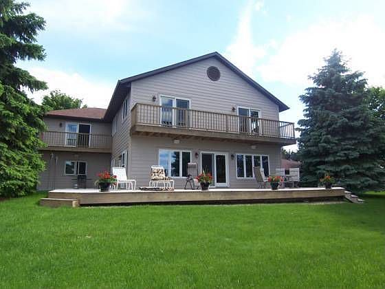 1st image of 3804 Sioux Ln
