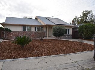 5829 Georgia Dr, North Highlands, CA 95660