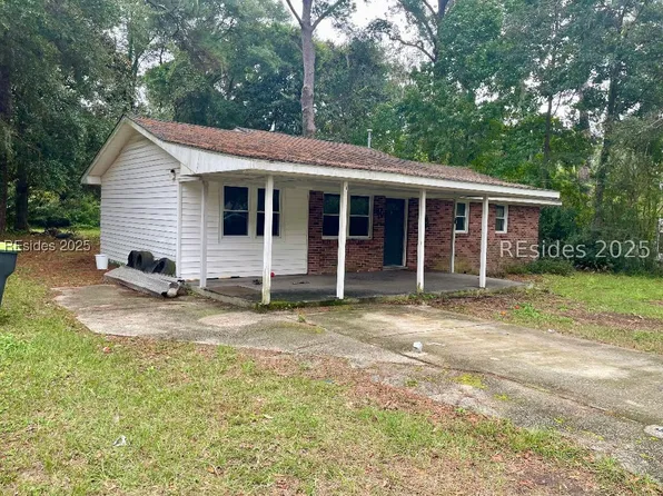 40 Mystic Cir, Beaufort, SC 29902