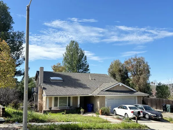 6618 Smoke Tree Ave, Oak Park, CA 91377