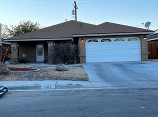 1317 Porter St, Ridgecrest, CA 93555