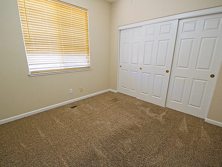 20945 White Rock Dr — Photo 8