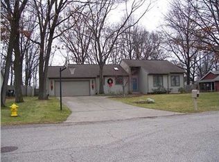 2467 Russit Dr NE, Grand Rapids, MI 49525