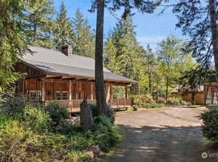220 E Cronquist Rd, Allyn, WA 98524