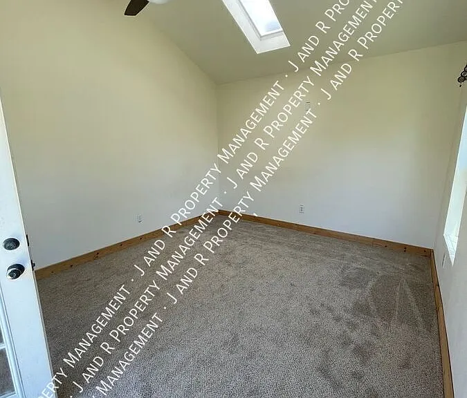 9628 Helio Dr — Photo 11