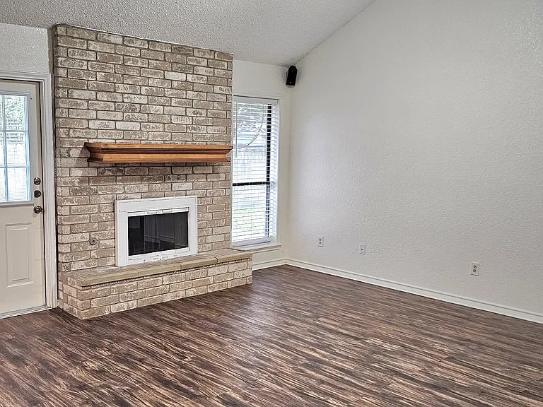 4534 Stony Creek Dr — Photo 8