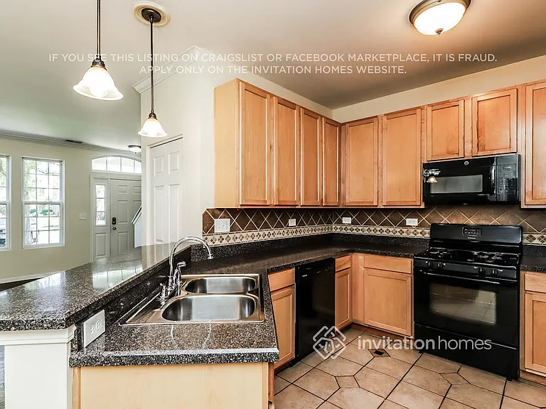 271 Springbrook Trl S — Photo 7