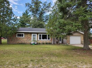 303 Lynn St, Mio, MI 48647