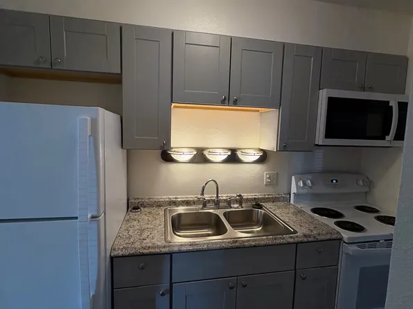 6881 S Race St, Littleton, CO 80122