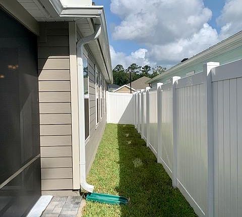 3rd image of 7753 Sunnydale Ln