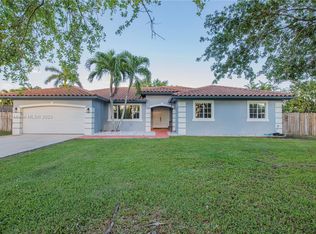 32305 SW 206th Ave, Homestead, FL 33030