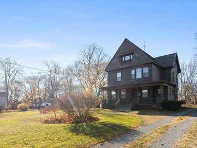 889 Gardners Neck Rd, Swansea, MA, 02777