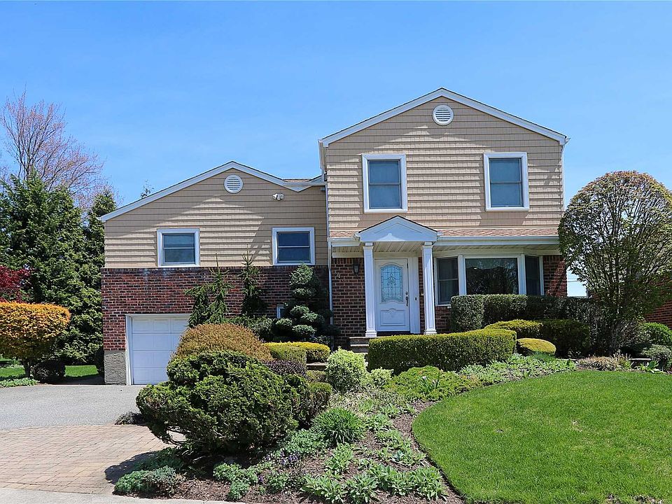 1st image of 43 Forest Dr