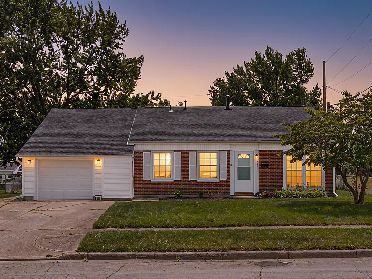 1331 Berwald Dr — Photo 1