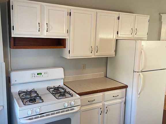 3rd image of 4019 Huston Ave #2